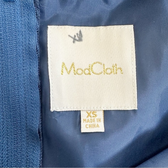 ModCloth Fiore Your Entertainment Dress in Flora XS - Picture 6 of 9